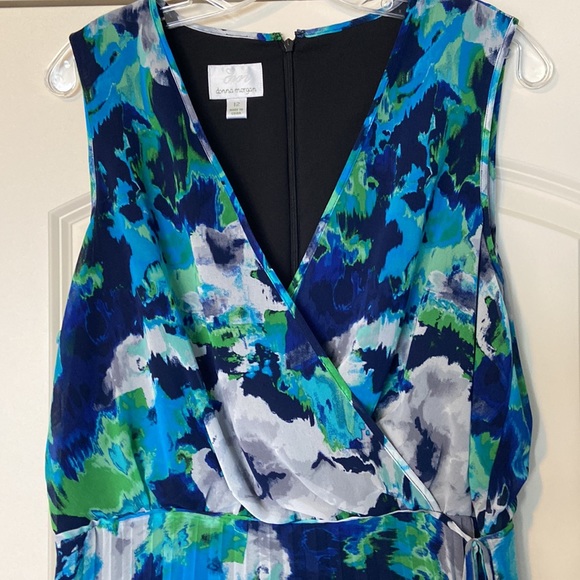 Donna Morgan Full Length Maxi Dress, size 12 - Picture 3 of 7